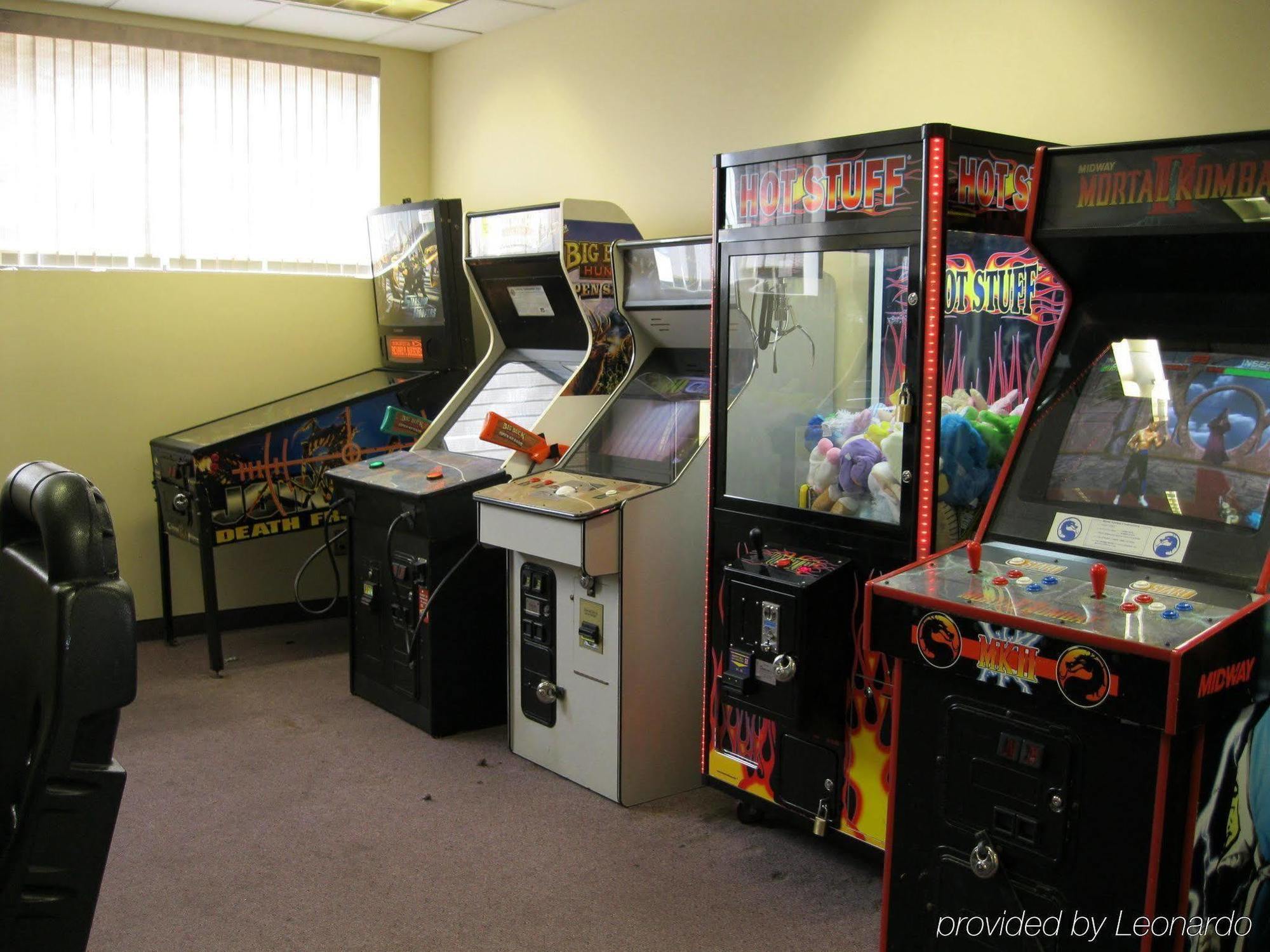 Plaza Hotel & Suites - Eau Claire Bagian luar foto