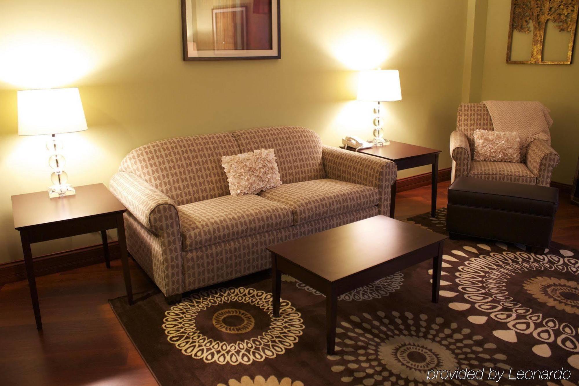 Plaza Hotel & Suites - Eau Claire Bagian luar foto