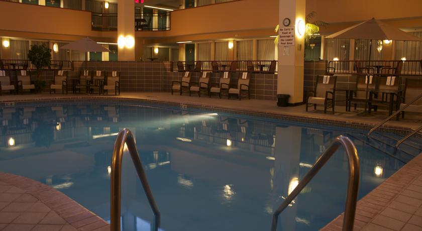 Plaza Hotel & Suites - Eau Claire Bagian luar foto